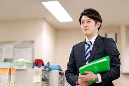 病院事務職員